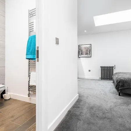 Apartamento Ultimate Luxury Penthouse - Rooftop Terrace - Air Conditioning - Secure Parking - Long Term Only Birmingam